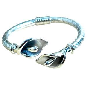 T&T Stainless Steel Calla Lily Bypass Bangle Bracelet Twist Open Silver Tone